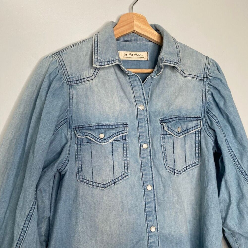 Free People with Love Denim Button Down XS - Picture 8 of 9